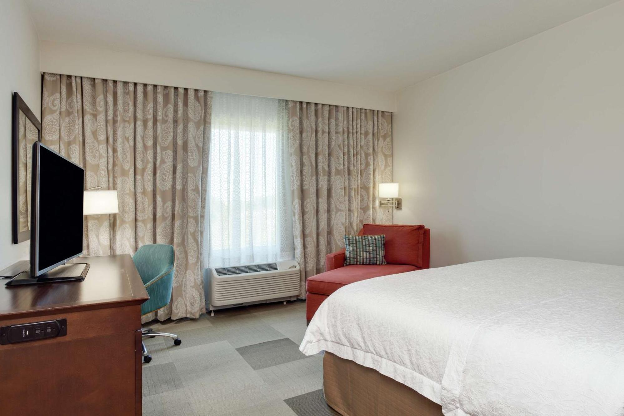 Hampton Inn & Suites - Deland Exterior foto